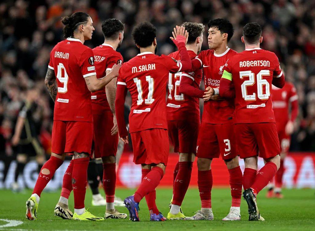 武汉三镇迎欧联关键赛；集结日防线松动；质疑声仍在；赛季目标并未改变(1617赛季欧联杯赛程)