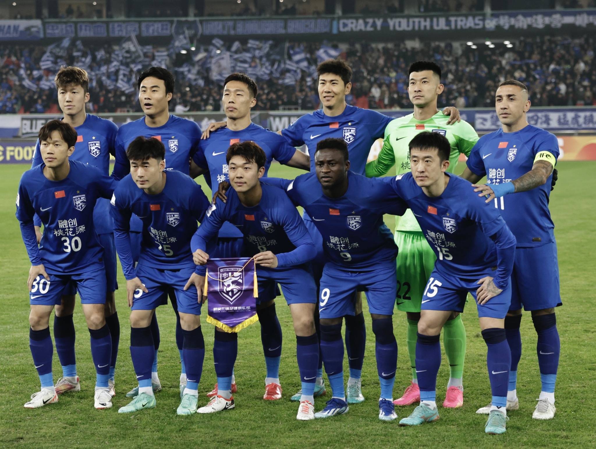 今晨上海申花防线松动:欧冠节点到来;信心回归;球队文化再被提及(欧冠20252026各队伤病情况) 今晨上海申花防线松动:欧冠节点到来;信心回归;球队文化再被提及(欧冠20252026各队伤病情况)