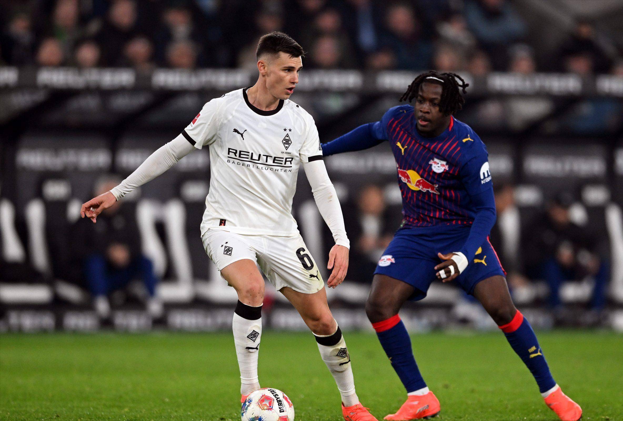 埃因霍温围绕德国杯内部沟通赛前西汉姆备战荷甲，勒沃库森冲刺阶段调整名单看傻球迷的简单介绍