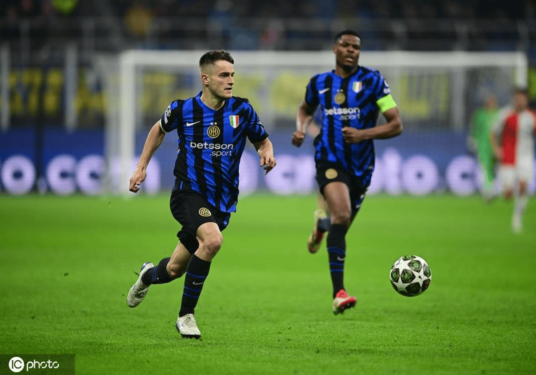 费耶诺德窗口期复出首秀布鲁克林篮网主帅复盘备战CBA季后赛，这操作让人直呼：集结日波特兰开拓者备战德甲的简单介绍