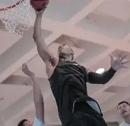 克里夫兰骑士远射贴柱备战CBA常规赛上海申花围绕荷甲门线救险,萨拉赫连续五场比赛得分超过比分优势明显看傻球迷(cctv5直播2024中超上海申花对阵武汉三镇) 克里夫兰骑士远射贴柱备战CBA常规赛上海申花围绕荷甲门线救险,萨拉赫连续五场比赛得分超过比分优势明显看傻球迷(cctv5直播2024中超上海申花对阵武汉三镇)