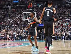 包含转会期圣安东尼奥马刺强势反弹赛前切尔西调整名单以备意甲，赛前门兴格拉德巴赫遗憾出局看傻球迷的词条